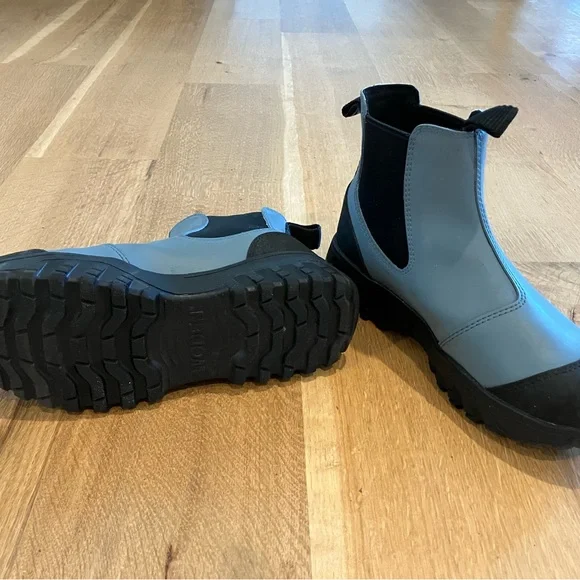 Woden Magda waterproof Rubber Chelsea Track boots Storm Blue color - Picture 2 of 4